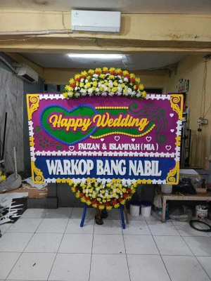 Papan Bunga di Jalan Tb Simatupang